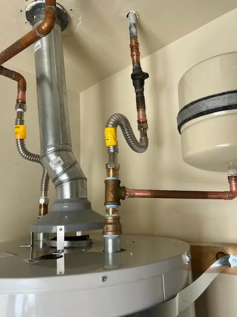 Water heater installation and plumbing repair in Gloucester Heights